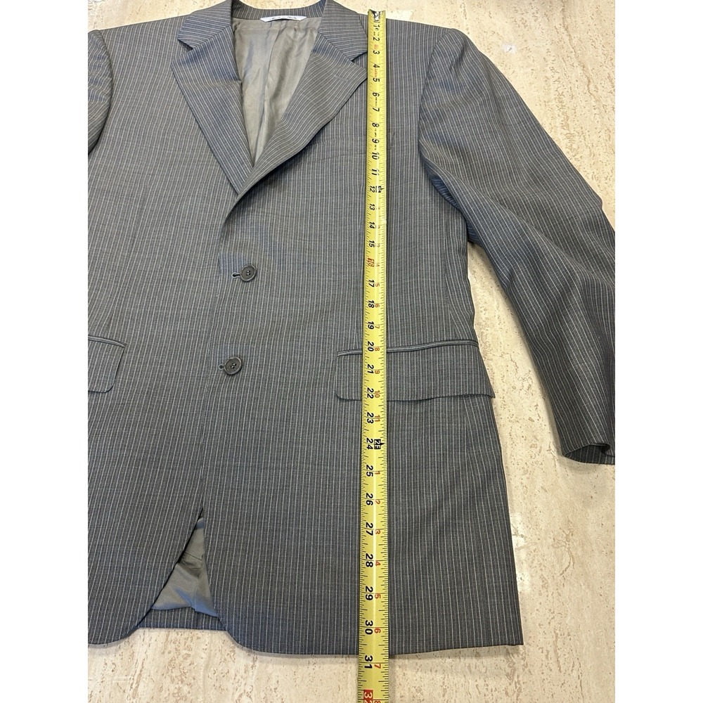 Canali Men's 40R Gray Pinstripe Blazer Sport Coat 100%‎ Wool Italy - Picture 7 of 16